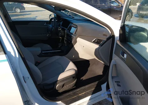 2016 Hyundai Sonata Se z USA, uszkodzony, nr VIN 5NPE24AFXGH296071